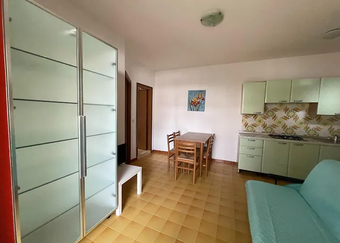With Shared Garden Close To The Sea Rosolina Mare