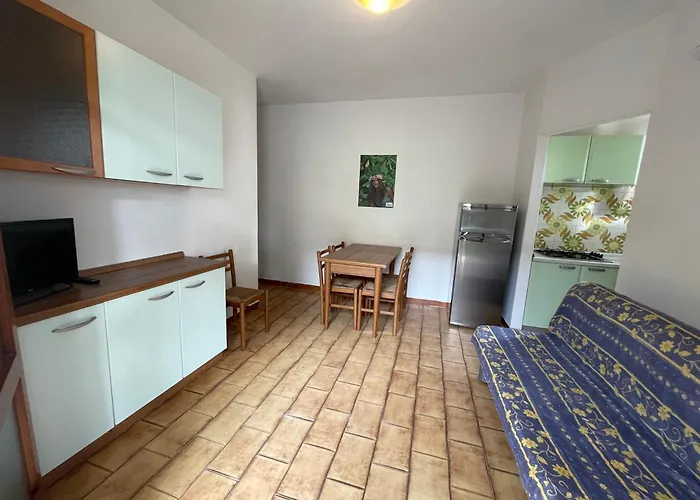With Shared Garden Close To The Sea Apartamento Rosolina Mare