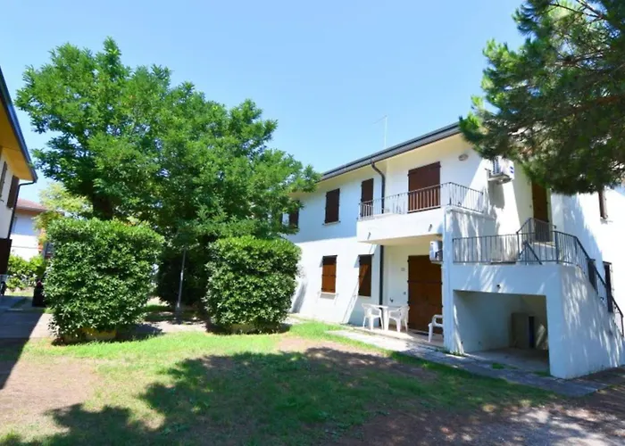 With Shared Garden Close To The Sea Apartamento Rosolina Mare