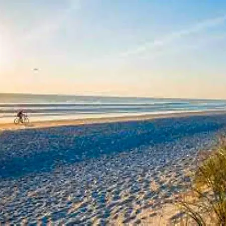 With Shared Garden Close To The Sea 罗索利纳马雷
